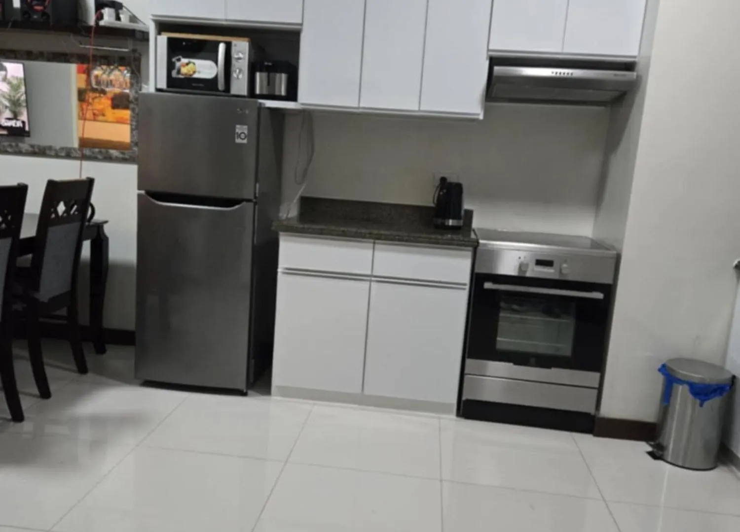 Ξενοδοχείο με διαμερίσματα Brio Towers Condominuim Μανίλα